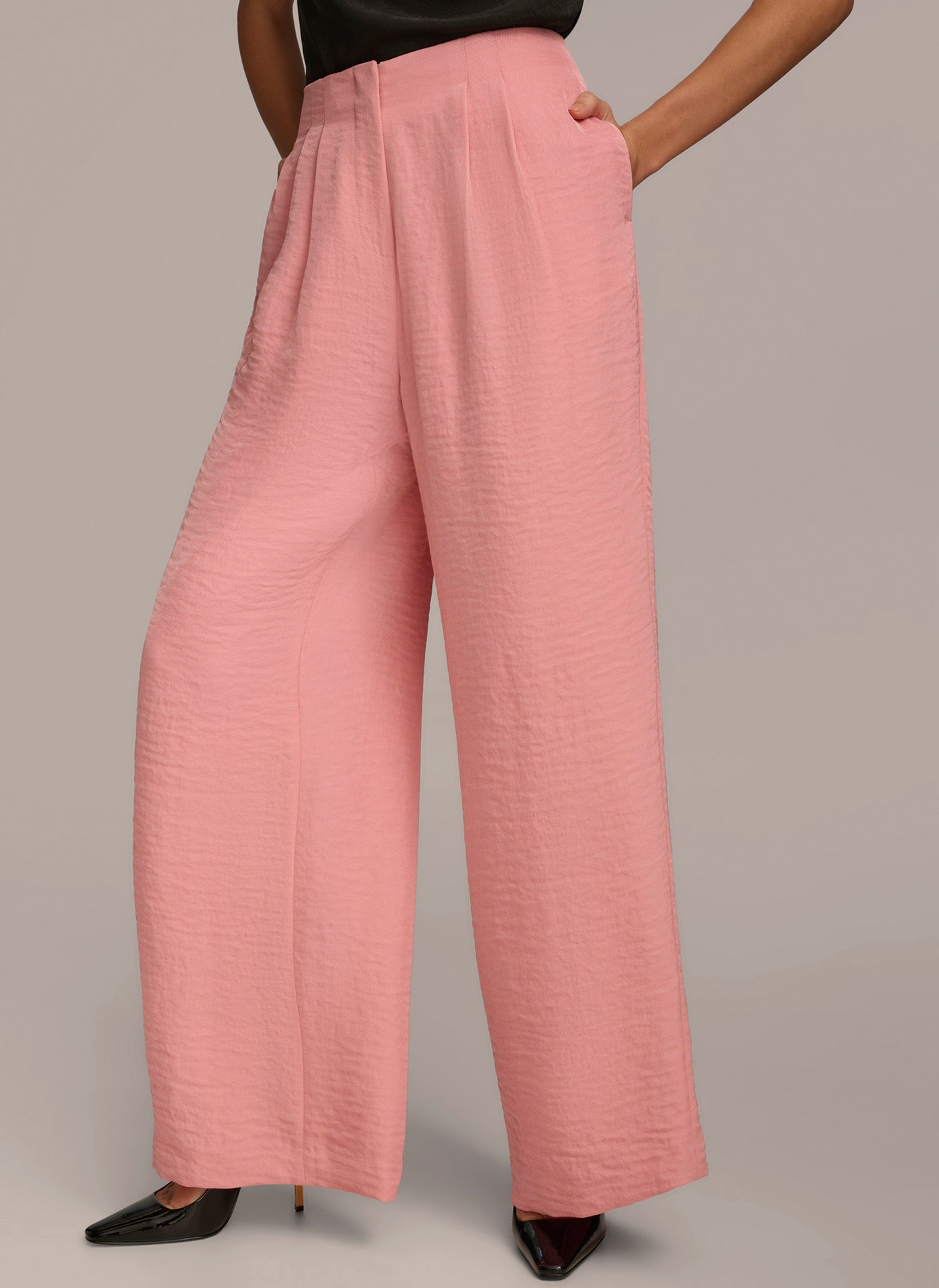 (image for) UNIQUE ADVANTAGE PLEATED WIDE LEG PANT